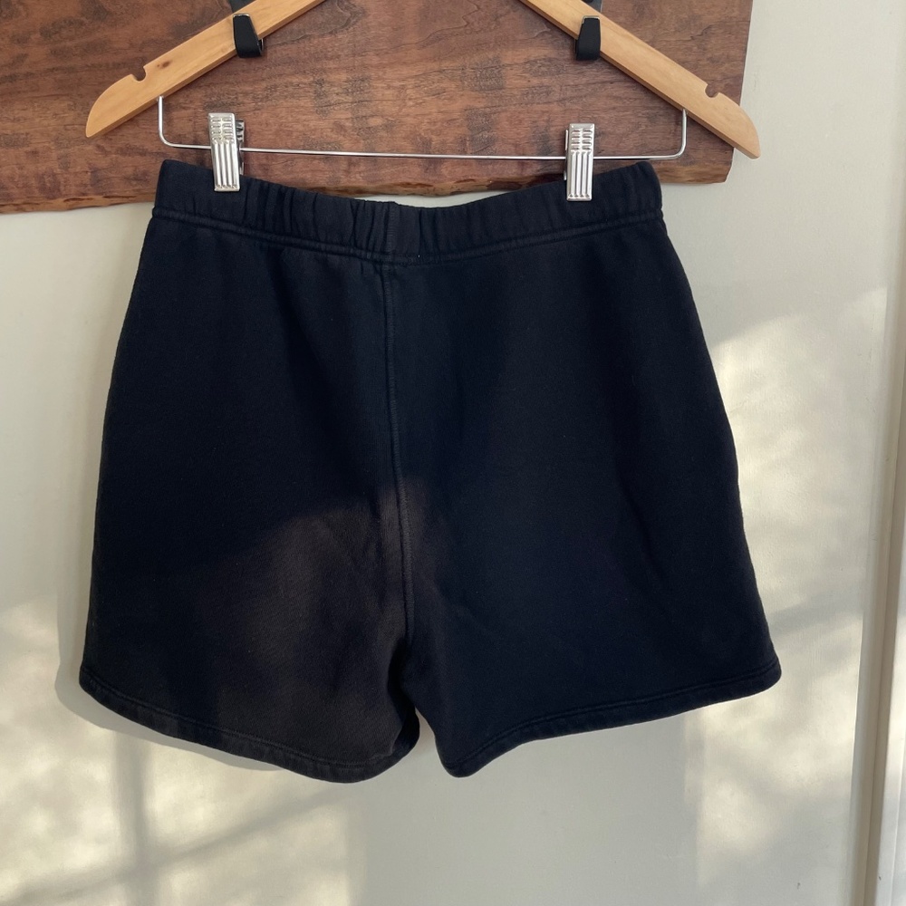 Mate the Label | High Rise Organic Cotton Fleece Sweat Short Black XS - Picture 3 of 8